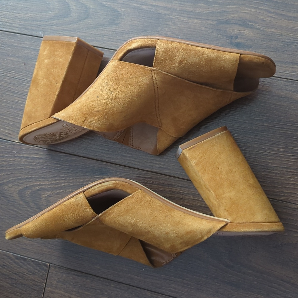 Vince Camuto Mustard Sandal - Picture 5 of 10